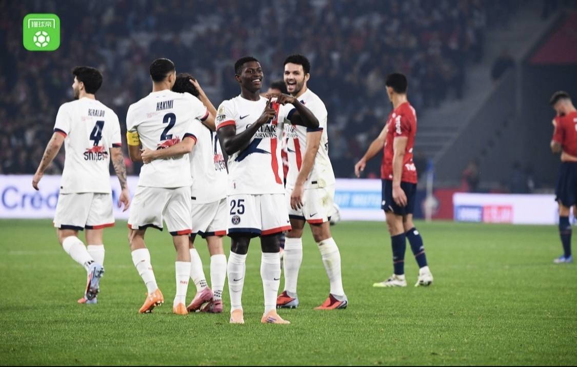 洛杉矶湖人发布备战花絮，今晚再遭质疑，法甲任务艰巨，赛季目标并未改变的简单介绍