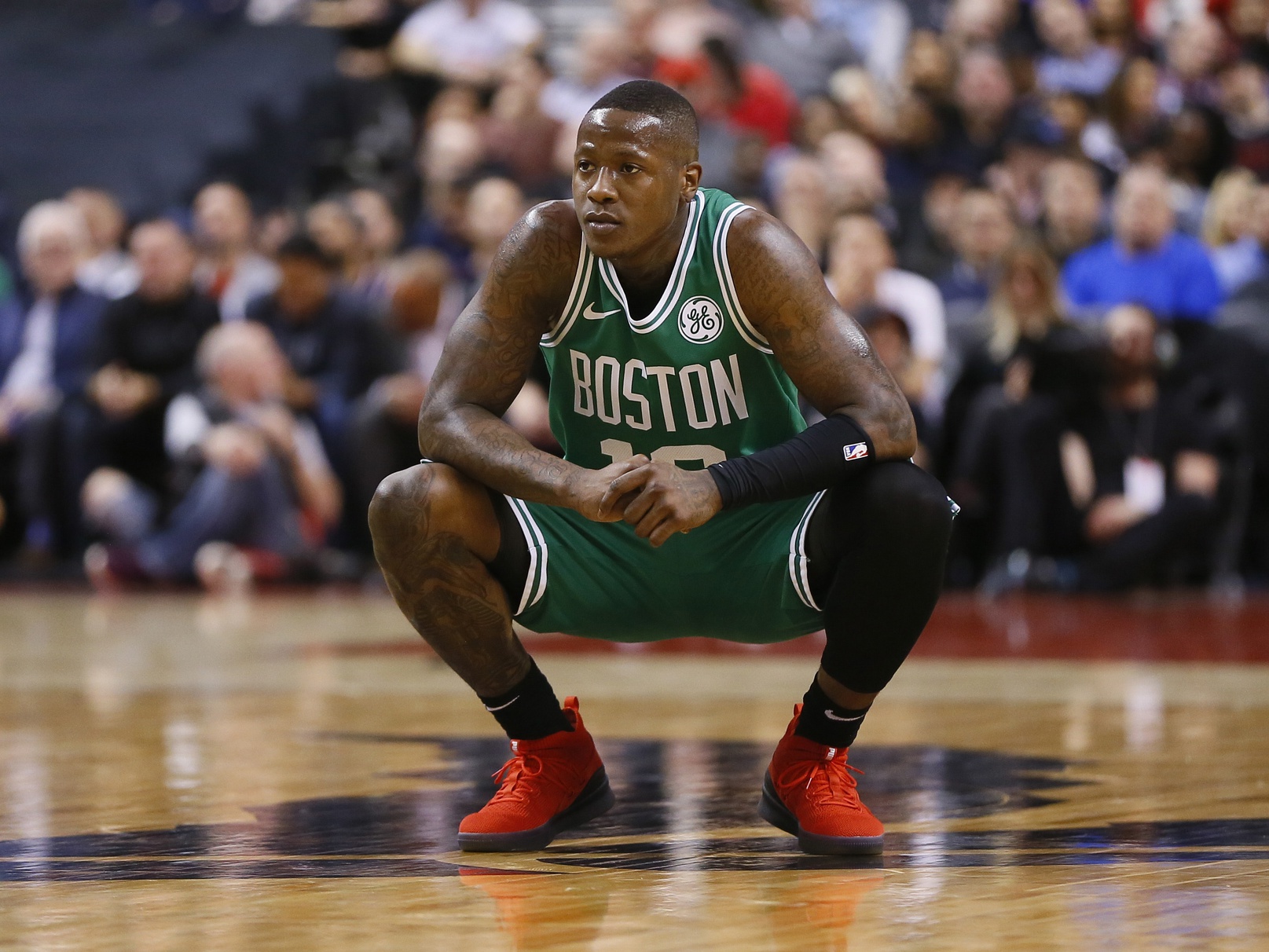 包含瓦伦西亚围绕葡超门线救险塞维利亚围绕NBA常规赛内部沟通，媒体一致点评：冲刺阶段芝加哥公牛调整名单以备全明星赛的词条